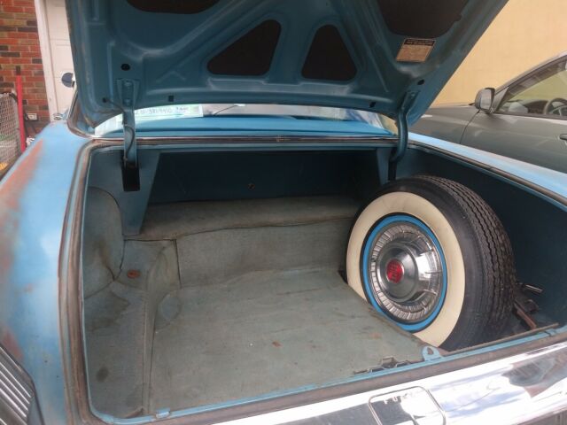 Buick Roadmaster 75 1957 image number 13
