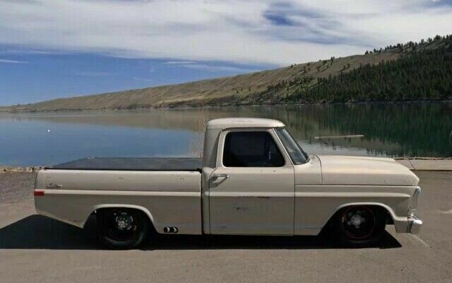 Ford F100 1972 image number 1