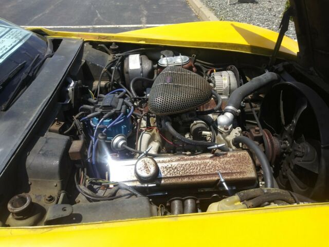 Chevrolet Corvette 1976 image number 34