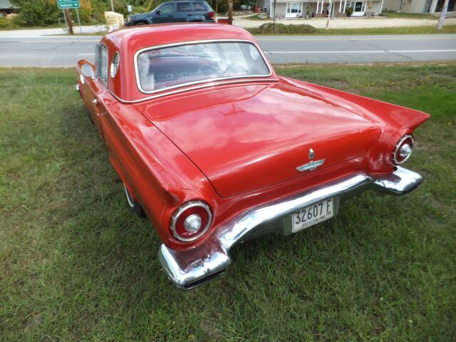 Ford Thunderbird 1957 image number 4