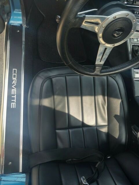 Chevrolet Corvette 1969 image number 29