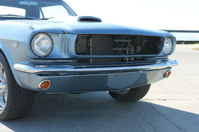 Ford Mustang 1966 image number 19