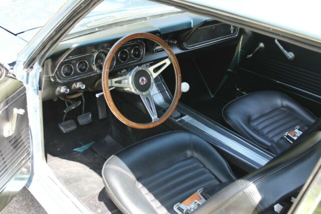 Ford Mustang 1966 image number 31