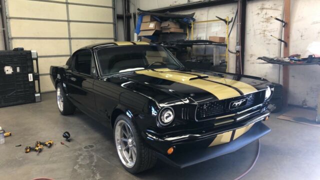 Ford Mustang 1965 image number 16
