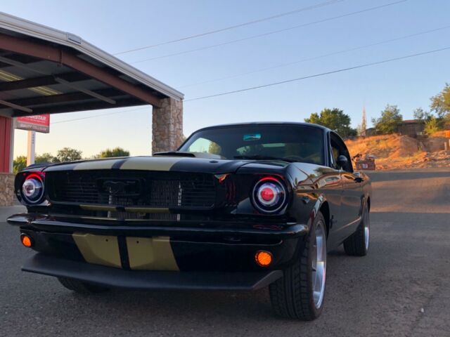Ford Mustang 1965 image number 8