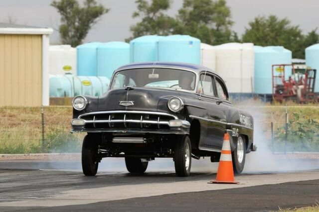 Chevrolet Bel Air/150/210 1954 image number 2