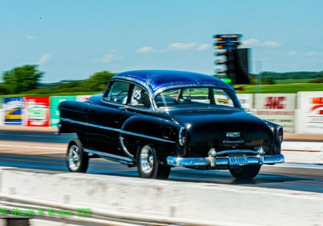 Chevrolet Bel Air/150/210 1954 image number 30