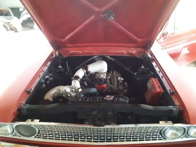 Ford Fairlane 1963 image number 16