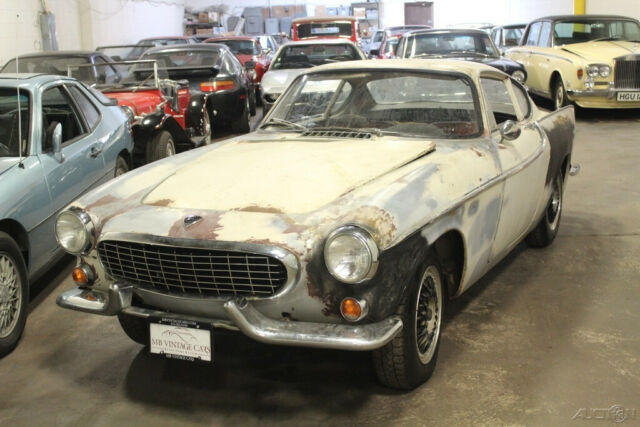Volvo P1800 1964 image number 0