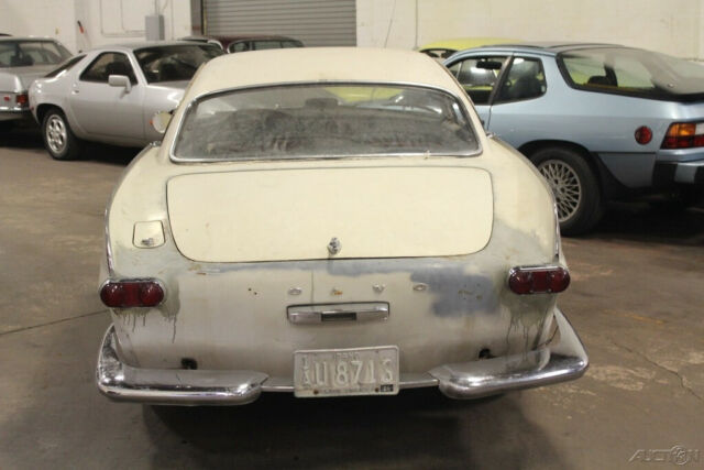 Volvo P1800 1964 image number 30