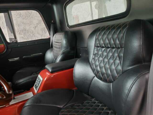 Chevrolet C-10 1960 image number 35