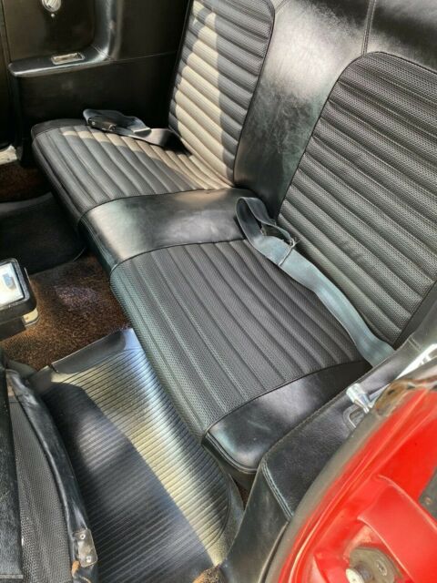 Ford Mustang 1966 image number 17