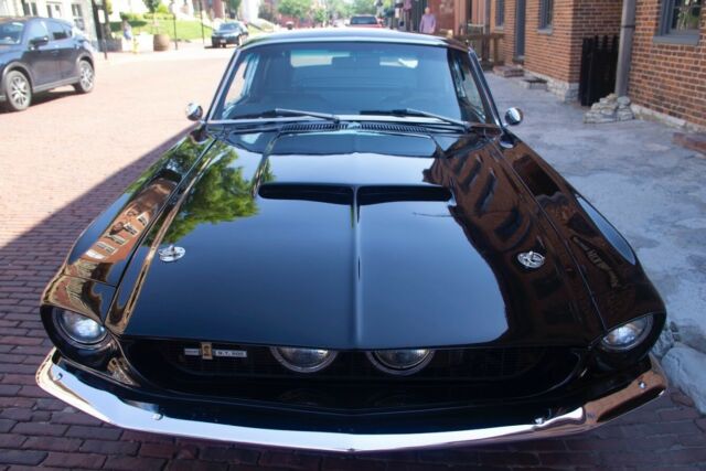 Ford Mustang 1967 image number 3