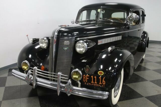 Buick Series 80 1937 image number 21