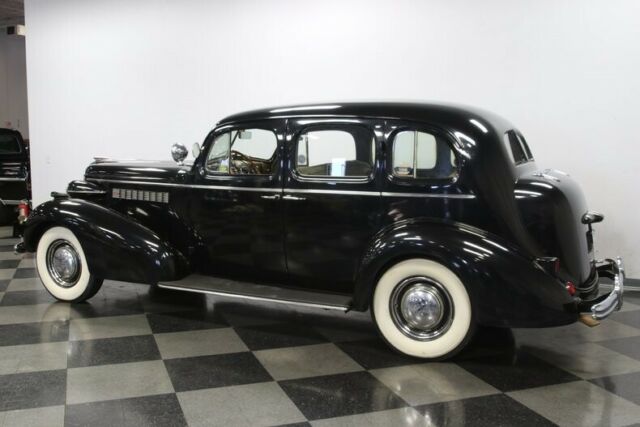 Buick Series 80 1937 image number 33