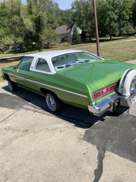 Chevrolet Impala 1976 image number 26