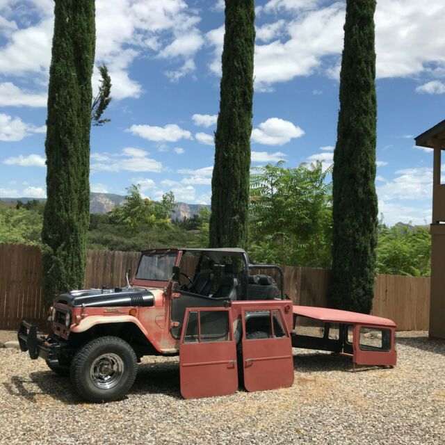 Toyota Land Cruiser 1969 image number 10