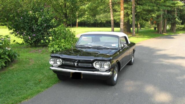 Chevrolet Corvair 1962 image number 0