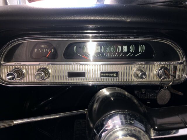 Chevrolet Corvair 1962 image number 12