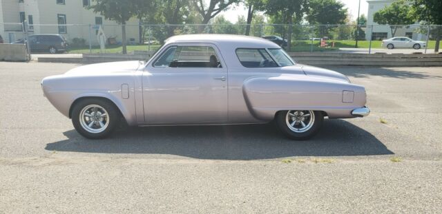 Studebaker Commander Eight 1951 image number 26