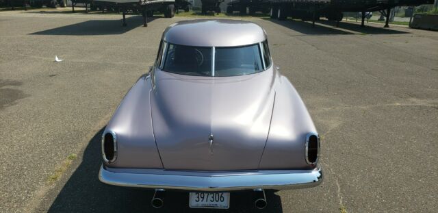 Studebaker Commander Eight 1951 image number 3
