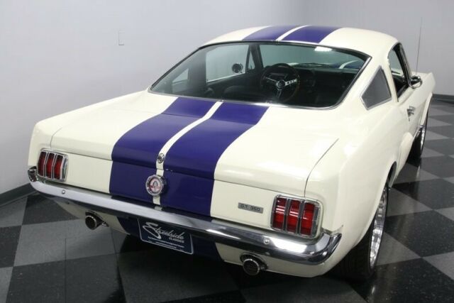 Ford Mustang 1966 image number 12
