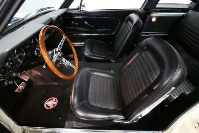 Ford Mustang 1966 image number 28