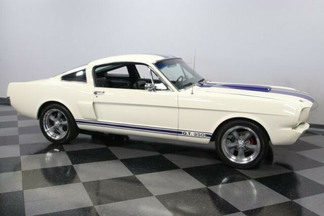 Ford Mustang 1966 image number 40