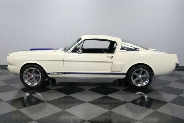 Ford Mustang 1966 image number 7