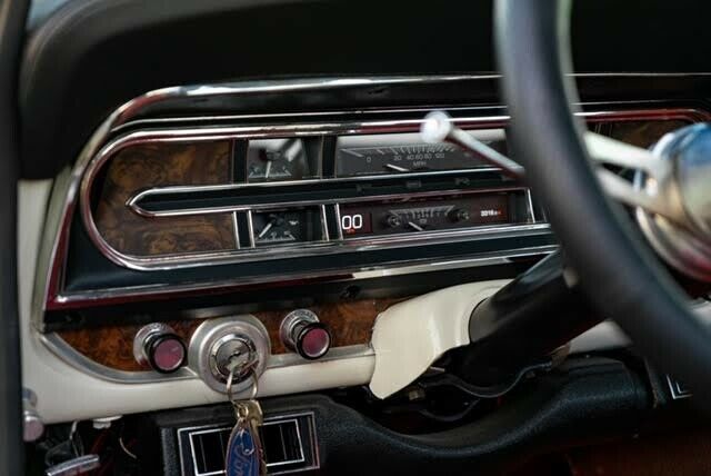 Ford F-100 1970 image number 12
