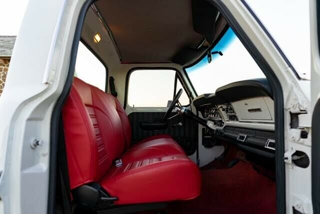 Ford F-100 1970 image number 9