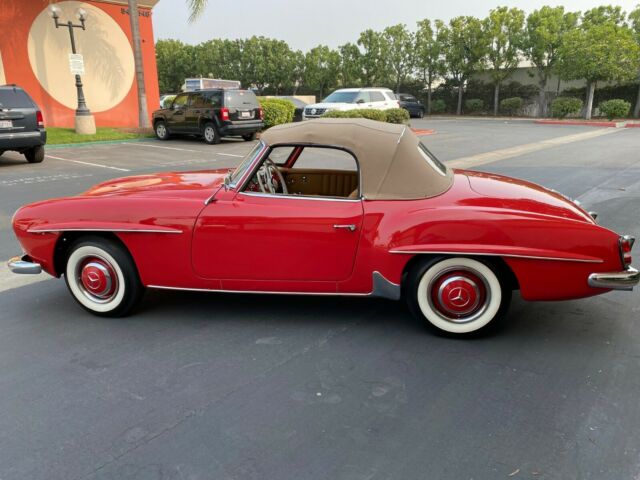 Mercedes-Benz SL-Class 1959 image number 6