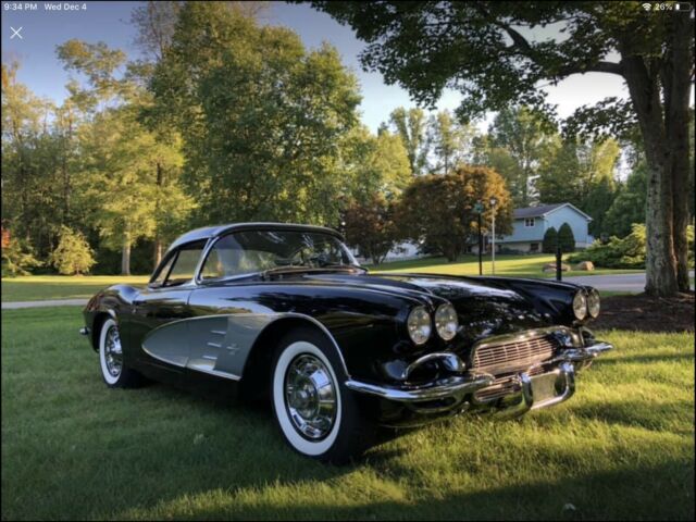 Chevrolet Corvette 1961 image number 0