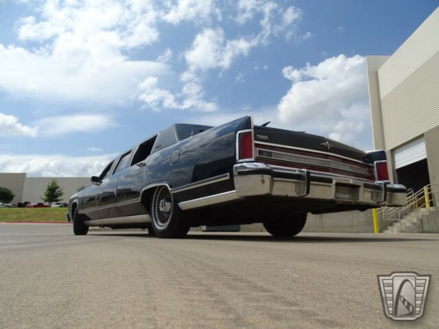Lincoln Continental 1979 image number 45