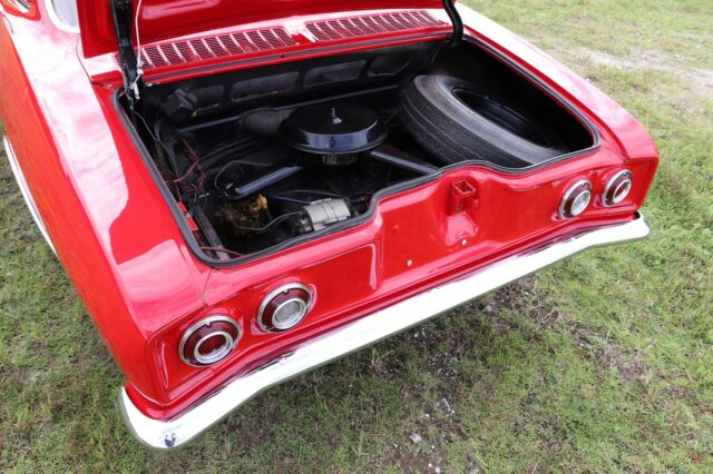 Chevrolet Corvair 1965 image number 20