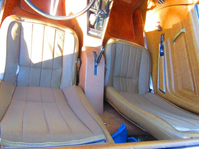 Chevrolet Corvette 1972 image number 40