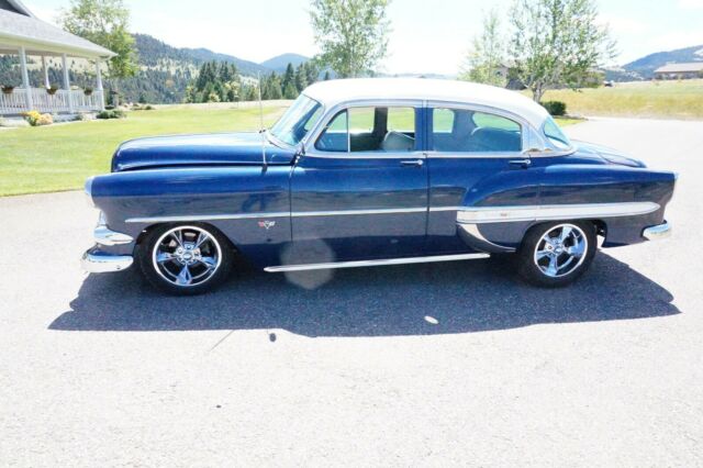 Chevrolet Bel Air/150/210 1954 image number 39