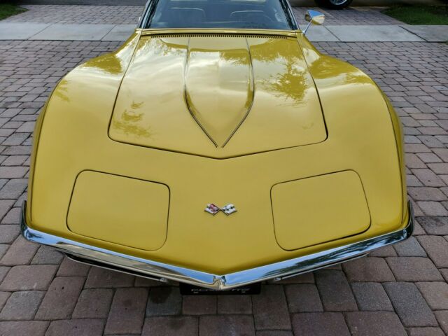 Chevrolet Corvette 1968 image number 4