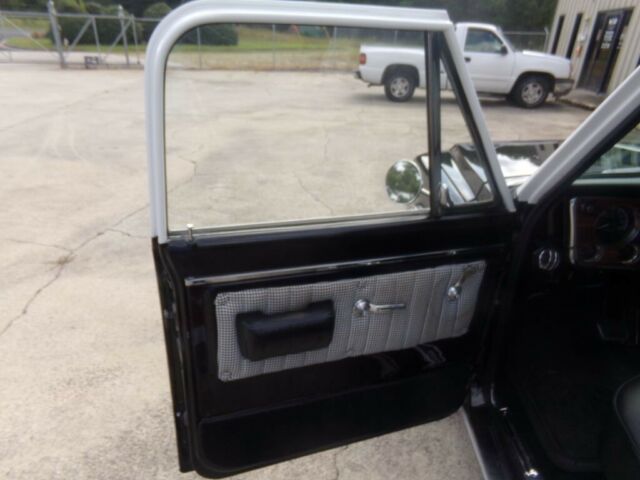 Chevrolet C-10 1968 image number 43