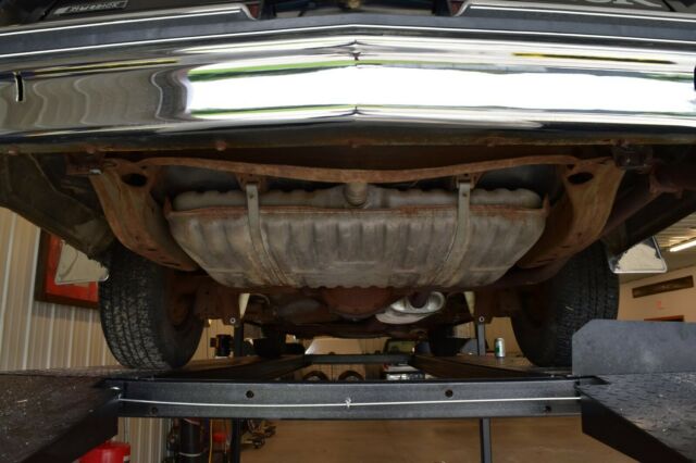 Buick Century 1976 image number 21