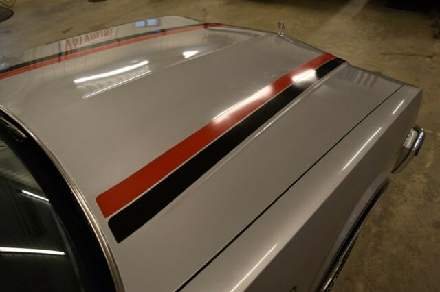Buick Century 1976 image number 9
