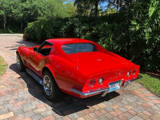 Chevrolet Corvette 1969 image number 9