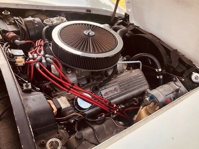 Chevrolet Corvette 1974 image number 11