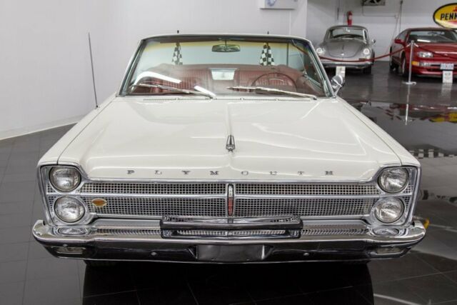 Plymouth Fury 1965 image number 26