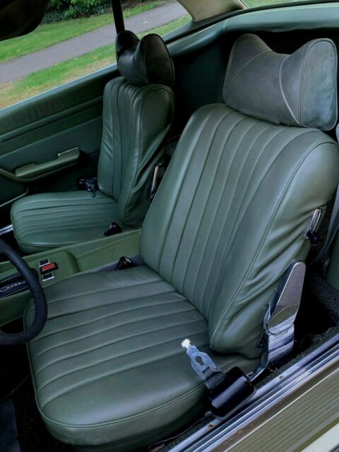 Mercedes-Benz SL-Class 1973 image number 7