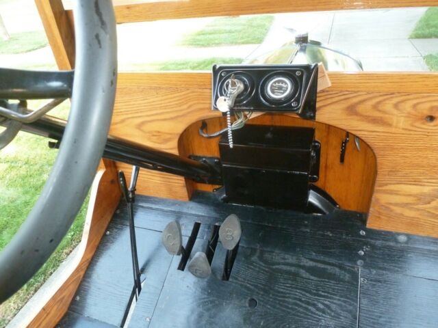 Ford Model T 1922 image number 30