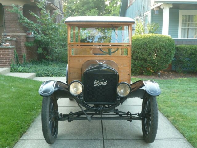 Ford Model T 1922 image number 4