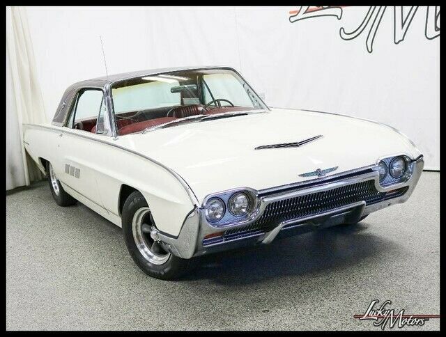 Ford Thunderbird 1963 image number 4