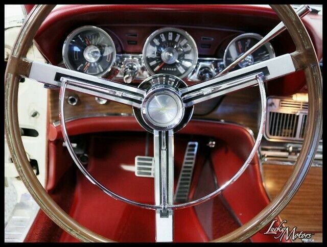 Ford Thunderbird 1963 image number 40