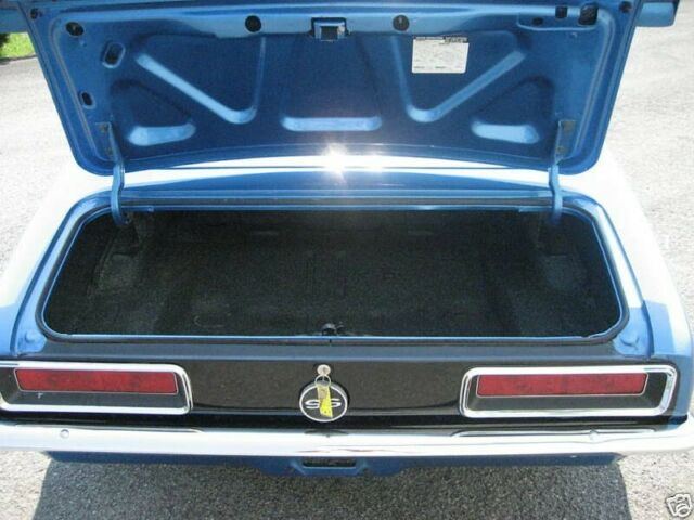 Chevrolet Camaro 1967 image number 12